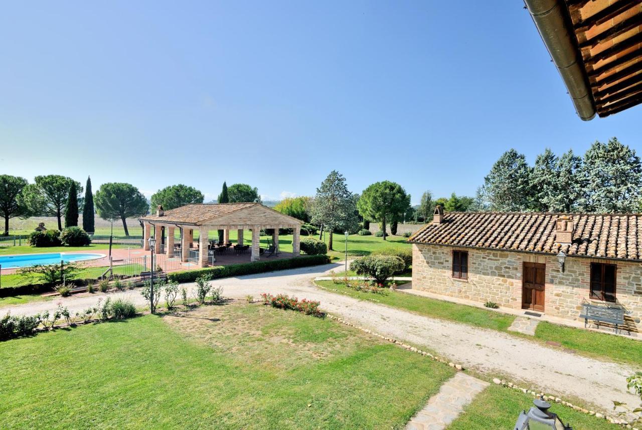 Villa I Casali Della Ghisleria à Ospedalicchio Extérieur photo